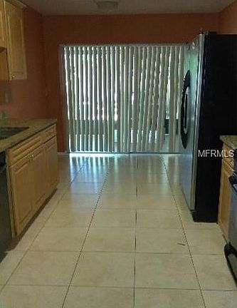 4th image of 3315 Fox Lake Dr