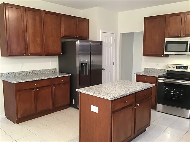 4254 N Gensen Loop — Photo 2