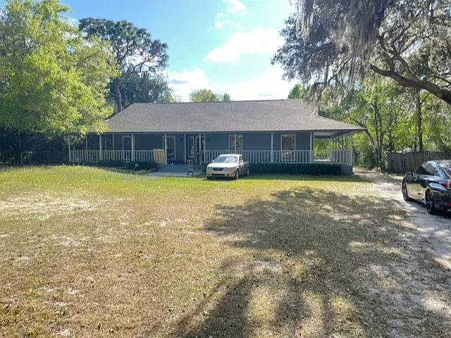 9332 Trevarthon Rd — Photo 17