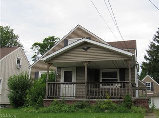 931 High St, Fairport Harbor, OH 44077