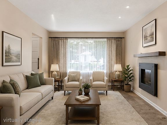 2nd image of 164 Manor Park Ave
