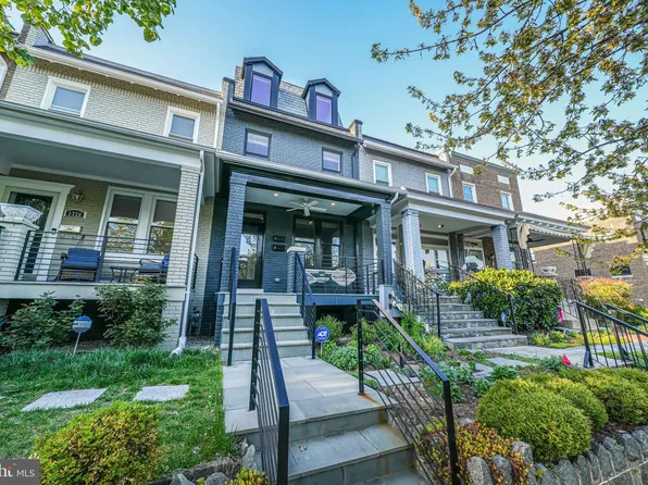 1728 D St SE, Washington, DC 20003