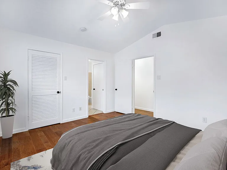 829 W Bitters Rd #103 — Photo 18