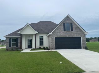 101 Rue Jeanette, Houma, LA 70364