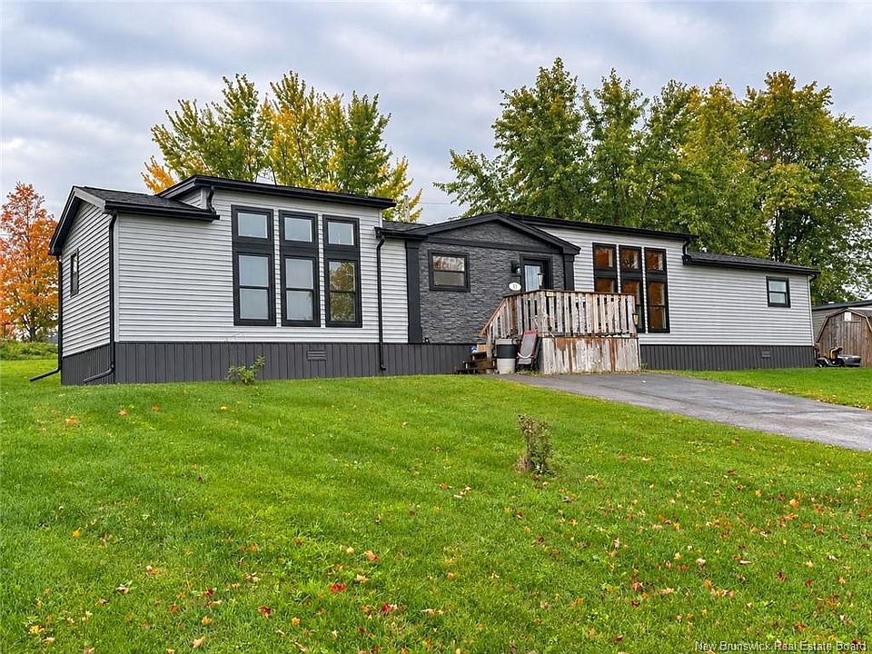 1st image of 61 Moss Ln