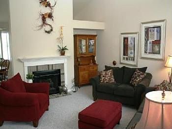 2nd image of 417 Barnaby Dr