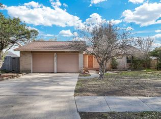 7038 Autumn Chase St, Leon Valley, TX 78238