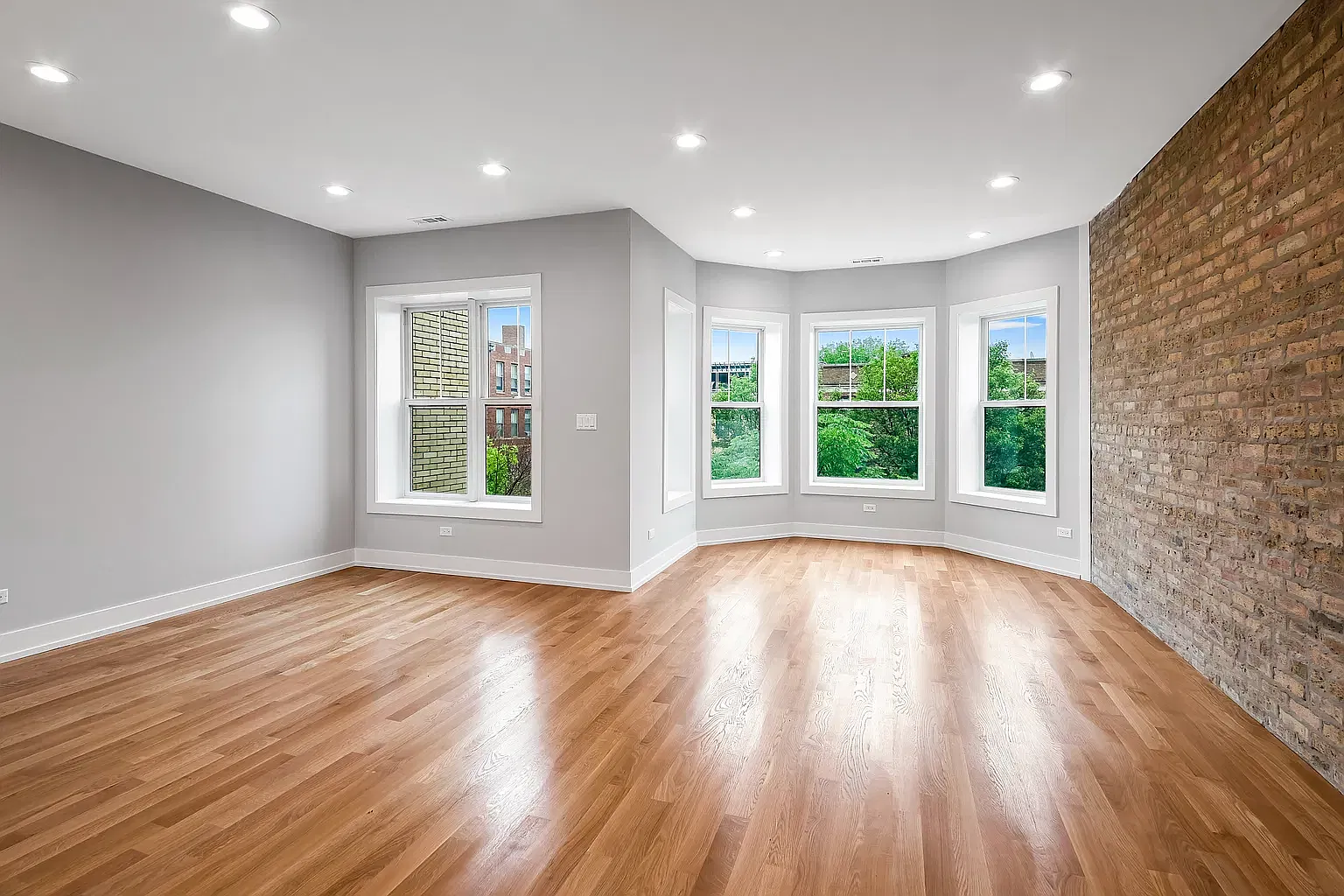 3 bed, 1480 sqft, $4,090 — Photo 4