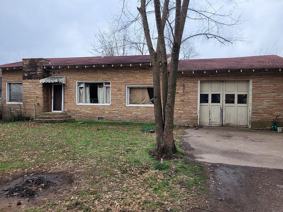2712 E Walnut St, Paris, AR 72855 Zillow