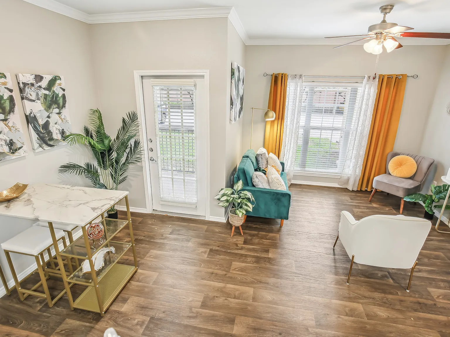 Stone Canyon Apartment Homes — Photo 1