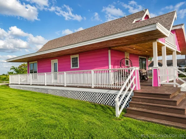 978 E Camp Loop, McAlester, OK 74501
