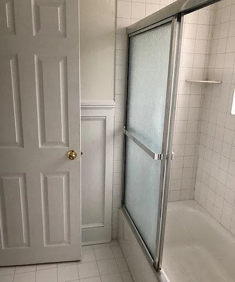 1018 Carpenter St — Photo 13