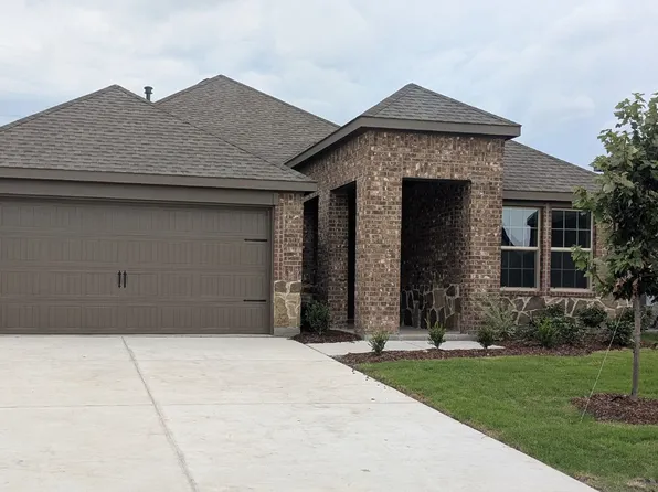 509 Carthage St, Caddo Mills, TX 75135