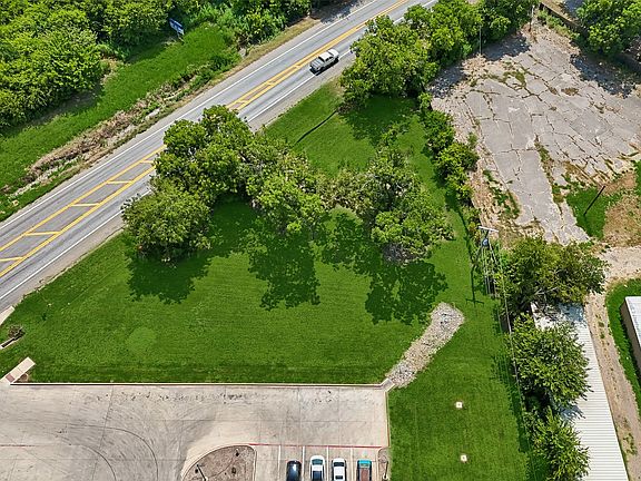 3rd image of 110 Louise Ritter Blvd