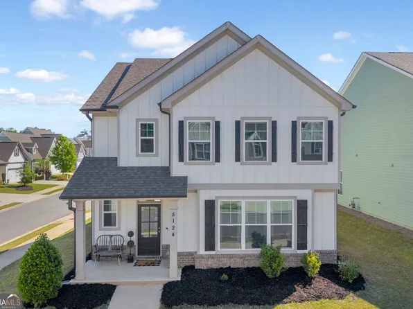 5124 Parkwood Dr, Flowery Branch, GA 30542