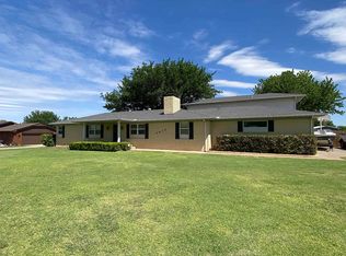 4836 Sunnyslope Dr, Woodward, OK 73801