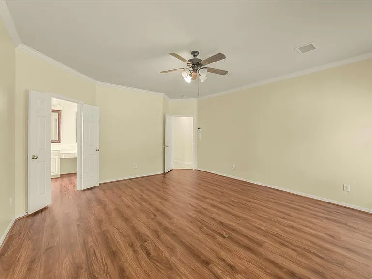 2414 Falcon Knoll Ln — Photo 28