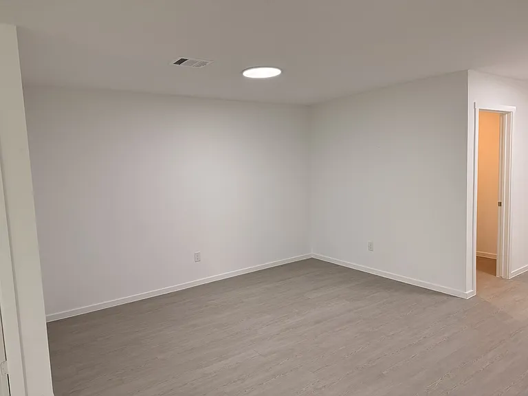 7808 Marion Downs Trl — Photo 6