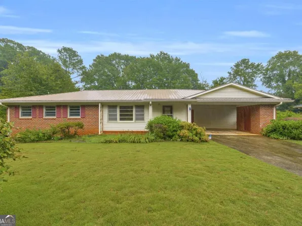 411 College Cir, Athens, GA 30605