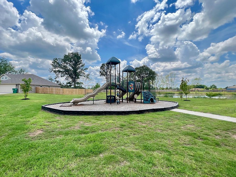 Cedar Crest 5 E Loveland Loop Farmington AR Zillow