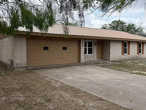 1404 Yellowstone Dr Photo 1 1404 Yellowstone Dr Photo 1