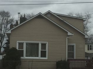19 Lay St, Kingston, NY 12401