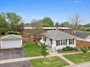 208 Freehauf St, Lemont, IL 60439