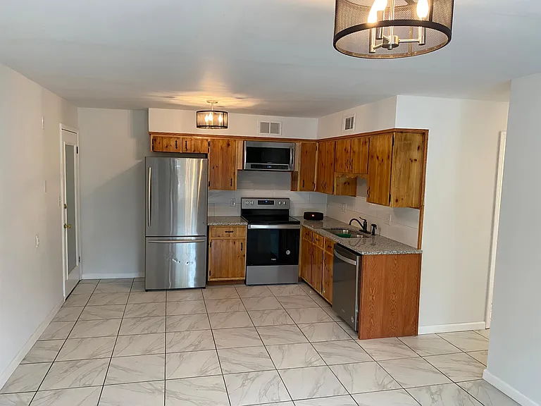 213 Anderson Ln #F — Photo 20