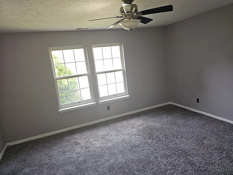9817 Traditions Ln — Photo 16