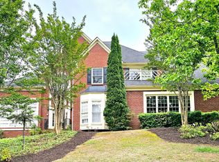 802 Oak Trail Dr, Marietta, GA 30062