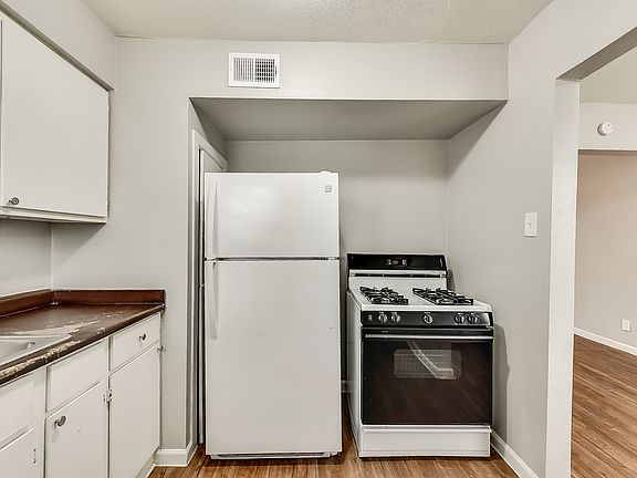 5th image of 4515 E Side Ave #Ffcfcf507