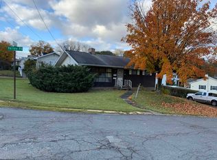 505 Valley Rd, Morgantown, WV 26505