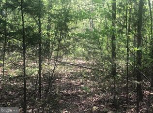 5805 Dogwood Tree Ln, Mineral, VA 23117