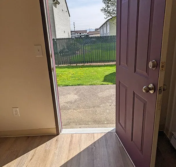 15912 SE 2nd St — Photo 17