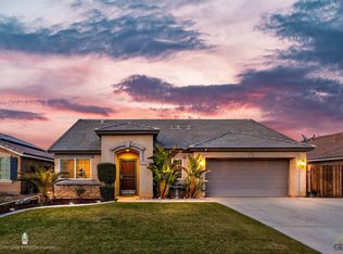 13200 Ridgeway Meadows Dr, Bakersfield, CA 93314