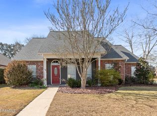 100 Lamas Cir, Lafayette, LA 70506