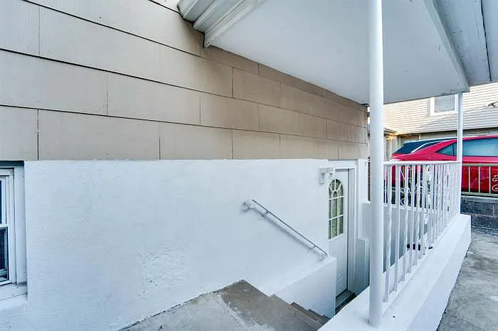 84 Lincoln St #1 — Photo 4