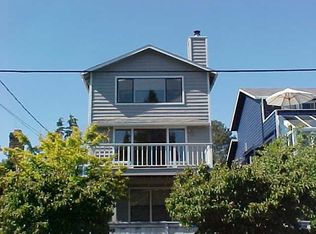 736 N 72nd St, Seattle, WA 98103