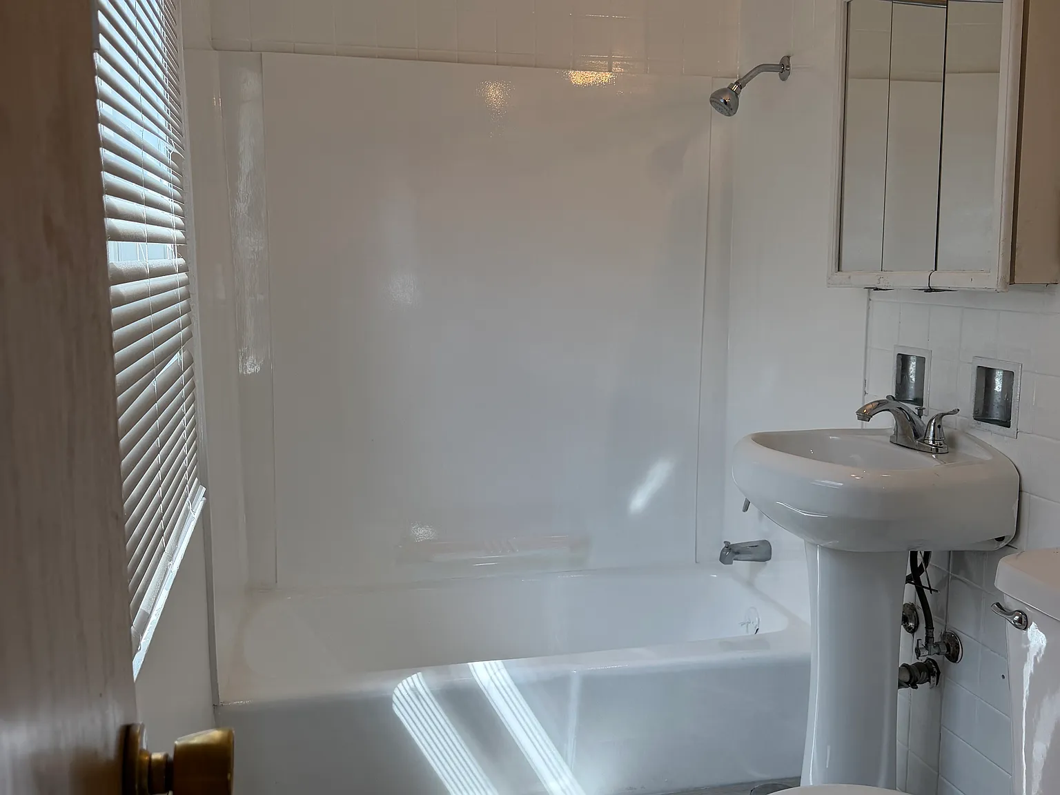 1 bed, $1,470 — Photo 4