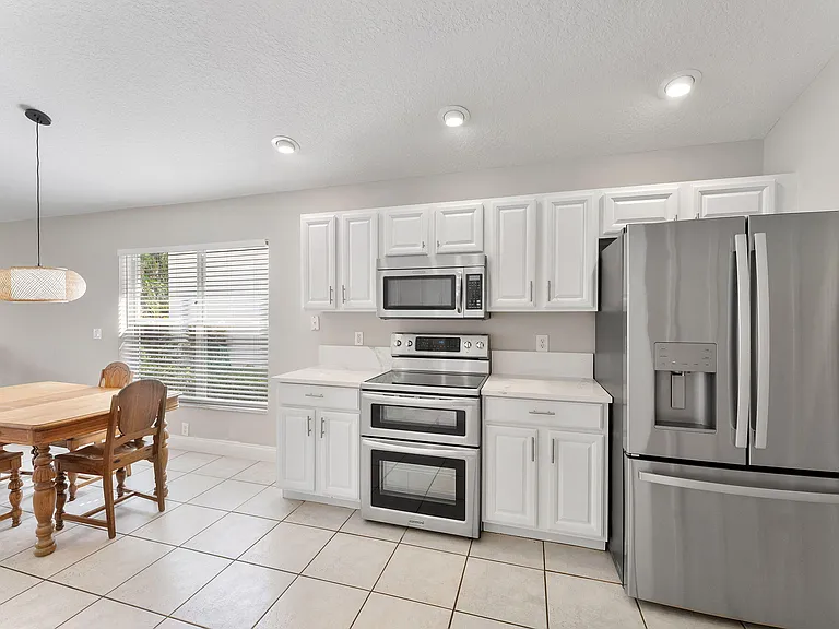 981 Delray Lakes Dr — Photo 12