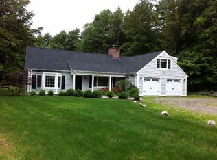 62 Ledgewood Rd, Lakeville, CT 06039