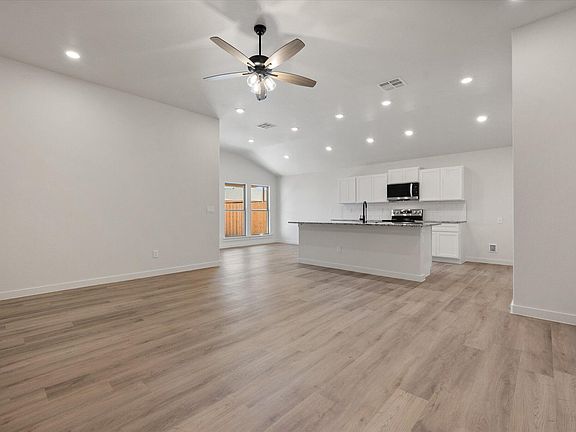 2nd image of 2312 Abbeville Ave