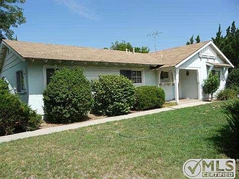 1st image of 22623 Victory Blvd