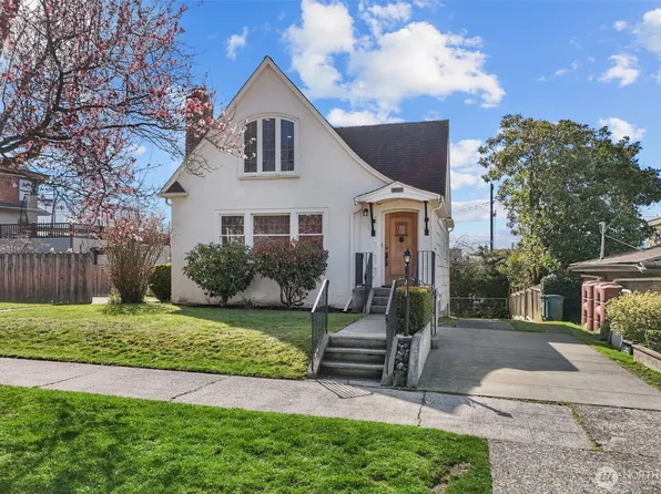 411 NE 81st Street, Seattle, WA 98115