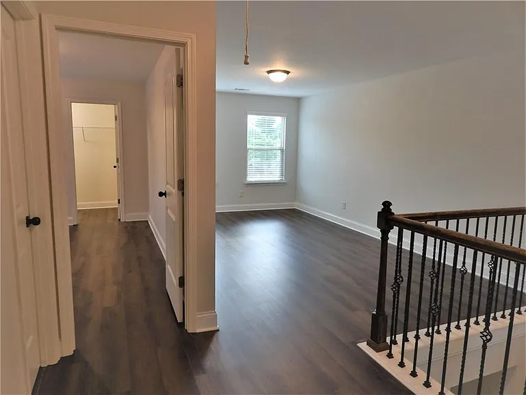 2441 Melton Common Dr — Photo 53