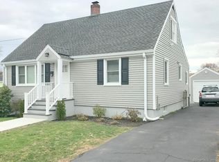 729 Fairview Ave, Bridgeport, CT 06606