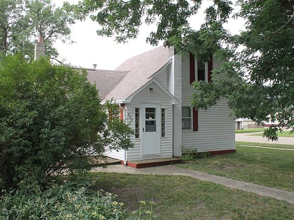5th image of 209 W Ohio Ave