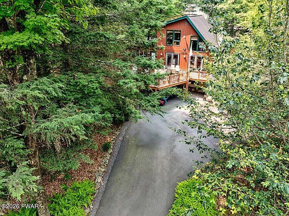 3rd image of 3338 Northwood Pl