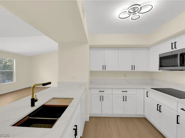 2300 E Silverado Ranch Blvd Unit 2056, Las Vegas, NV 89183