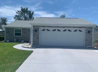 401 Killarney Dr, Myrtle Beach, SC 29588